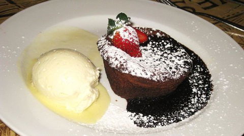 Blue Mist Cafe - Holiday Sunshine Coast 12