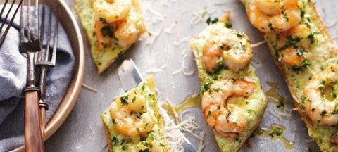 Hello Sailor - Holiday Sunshine Coast 0