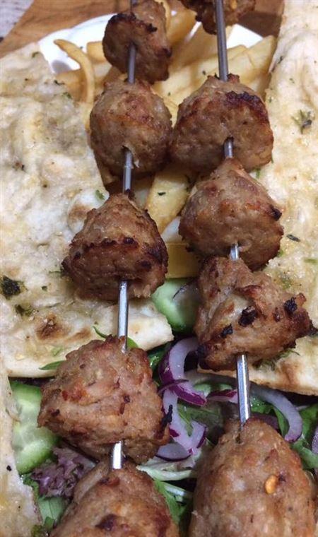 Hello Sailor - Holiday Sunshine Coast 3