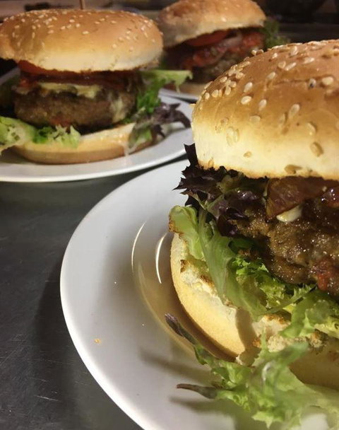 Hello Sailor - Holiday Sunshine Coast 7