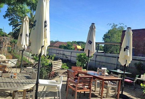 MannaFest Cafe - Sunshine Coast Tourism 2