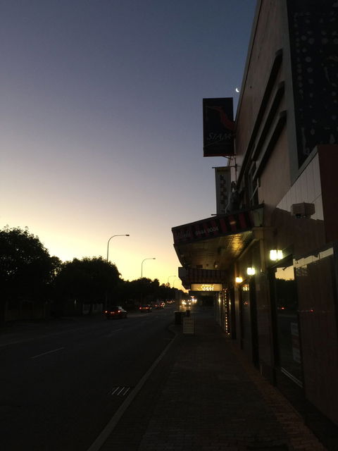 Siam Thai Restaurant - Holiday Sunshine Coast 1