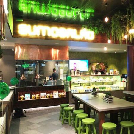 Sumo Salad - Sunshine Coast Tourism 0