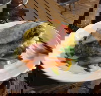 Australian Arms Hotel - Sunshine Coast Tourism