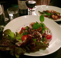 Leaf in Berry - Holiday Sunshine Coast