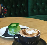 Moss Bros - Holiday Sunshine Coast