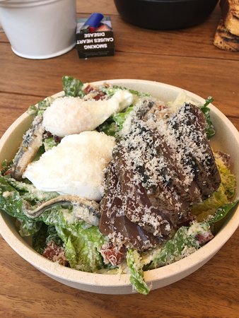 The Vicar - Holiday Sunshine Coast 0