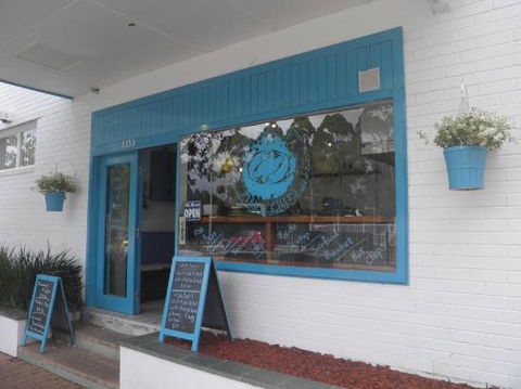 Heathcote Fish & Chips - Holiday Sunshine Coast 0