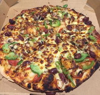 Rene's Pizza Place - Sunshine Coast Tourism