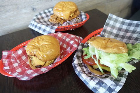 Cheezy Burgers - Sunshine Coast Tourism 0