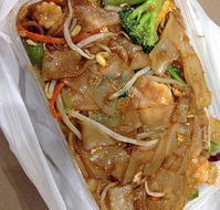Five Stars Thaitanic Mount Annan - Sunshine Coast Tourism