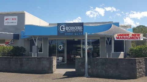 Georges Takeaway & Cafe - Holiday Sunshine Coast 0