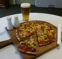 Khartoum Hotel Pub - Holiday Sunshine Coast