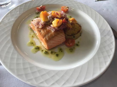 Paperbark Bar & Restaurant - Holiday Sunshine Coast 0