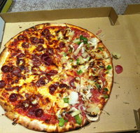 Joe's Pizza Parlour - Holiday Sunshine Coast