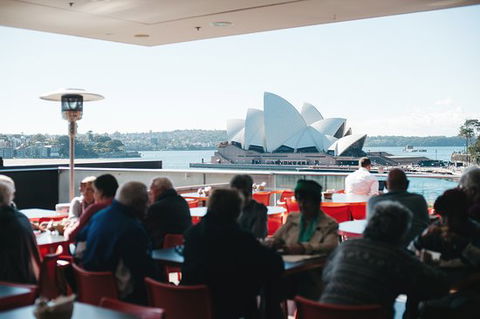 MCA Cafe - Holiday Sunshine Coast 0