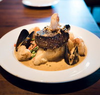 Michael's Family Restaurant - Holiday Sunshine Coast