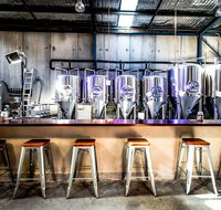 Six String Brewery - Holiday Sunshine Coast