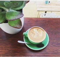 Tommy's Cafe - Holiday Sunshine Coast