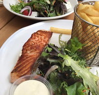 Watergrill - Holiday Sunshine Coast