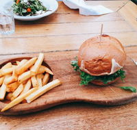 Waterfront Store and Cafe - Sunshine Coast Tourism