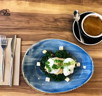 Harvest Cafe  Store - Holiday Sunshine Coast