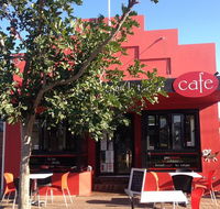 Minnamurra Cafe  General Store - Holiday Sunshine Coast