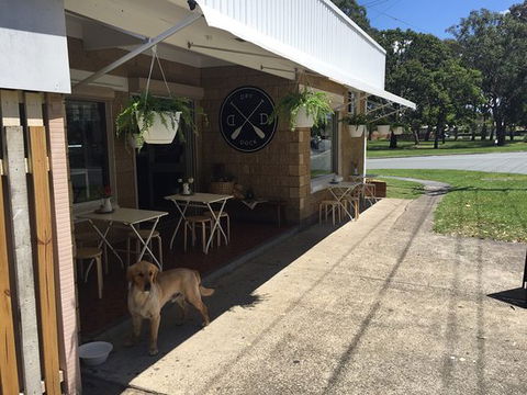 Dry Dock General Store - Holiday Sunshine Coast 0