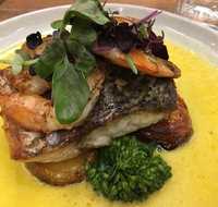 Edge Bar  Restaurant - Holiday Sunshine Coast