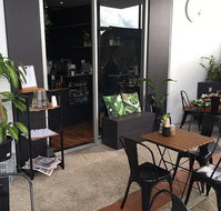 Loki Cafe - Holiday Sunshine Coast