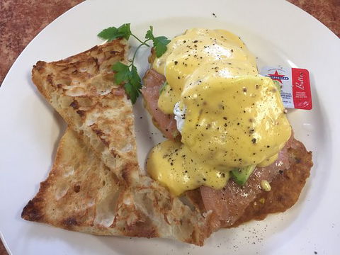Raw Sugar Cafe - Holiday Sunshine Coast 0