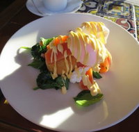 Tattersalls Hotel - Holiday Sunshine Coast