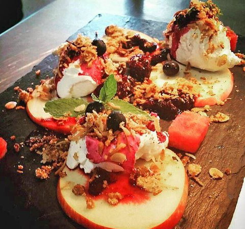 Bollywood By Night Indian Restaurant - Sunshine Coast Tourism 7