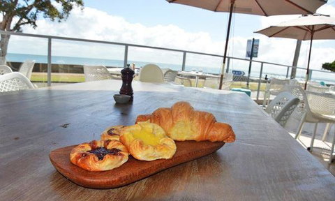 Bollywood By Night Indian Restaurant - Sunshine Coast Tourism 8