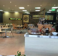 Pop Cafe - Holiday Sunshine Coast