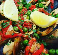 Victoria Hotel Bistro - Holiday Sunshine Coast