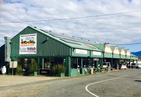 Atelier Cafe - Holiday Sunshine Coast 0