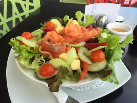 Coal Rock Coffee Bar - Holiday Sunshine Coast 0