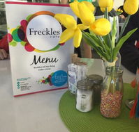 Freckles Cafe - Holiday Sunshine Coast