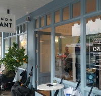 Highlands Merchant - Holiday Sunshine Coast