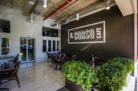 Il Corso Cafe - Holiday Sunshine Coast 0