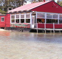 Quarterdeck - Sunshine Coast Tourism