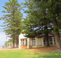Shells Diner - Holiday Sunshine Coast