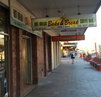 The Bake  Break Coffee Bar - Holiday Sunshine Coast