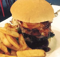 The Clubhouse Bistro - Holiday Sunshine Coast