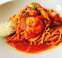 The Raw Prawn Bistro - Sunshine Coast Tourism