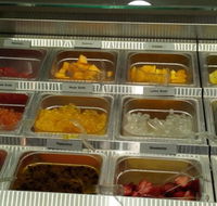 Yogurtland - Holiday Sunshine Coast