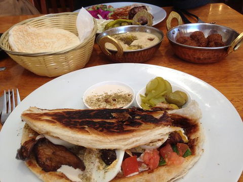 Za'atar - Holiday Sunshine Coast 0