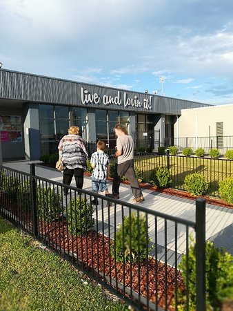 Windang NSW Holiday Sunshine Coast