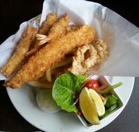 Commercial Hotel Bistro - Sunshine Coast Tourism